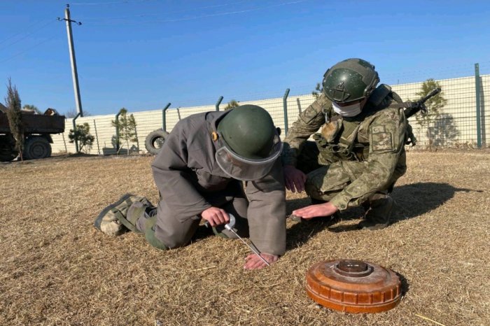 Los especialistas turcos entrenan a militares azerbaiyanos
