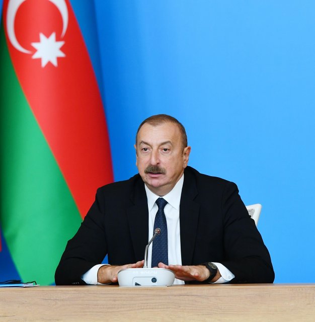    "Keçən il Azərbaycan 19 milyard kubmetr təbii qaz ixrac edib"   