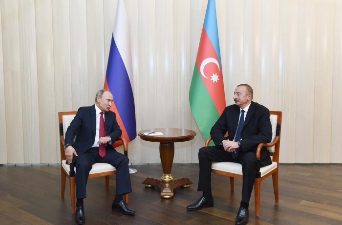    İlham Əliyev və Putin Ukraynanı müzakirə ediblər  
   