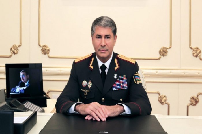  Nazir Kərəm Mustafayevin qardaşının yerinə onu    rəis təyin etdi     
   