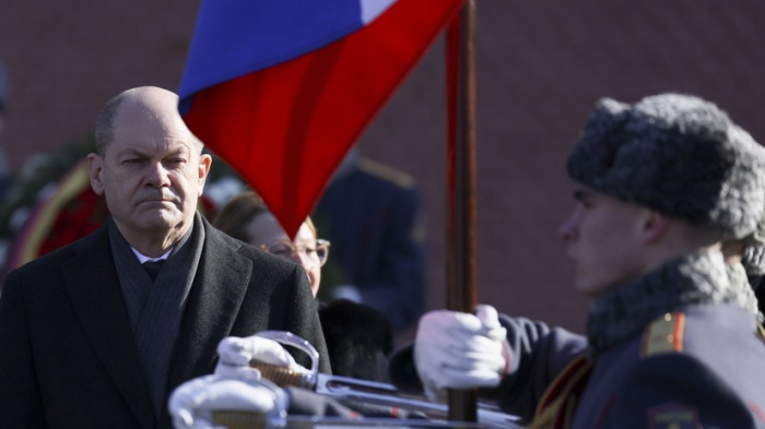       Kansler Putinə zəng etdi:    Gündəm Donetsk və Luqansk    