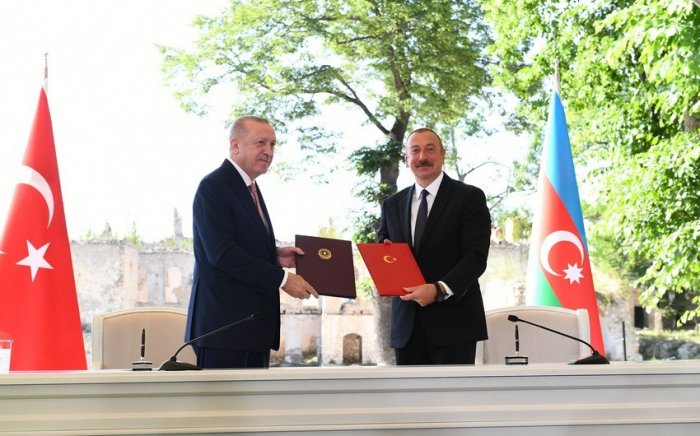    Türkiyədə  Şuşa Bəyannaməsi  təsdiqləndi   