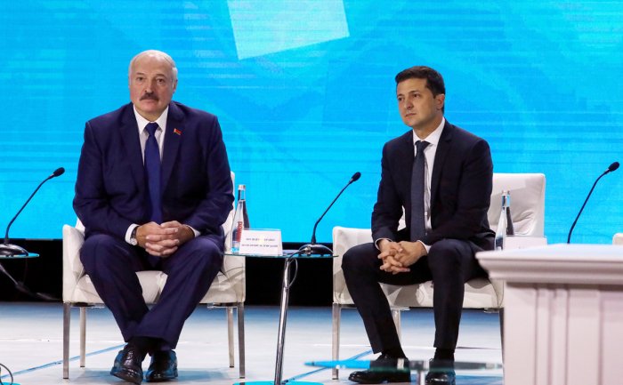     Zelenski Lukaşenko ilə danışıb    