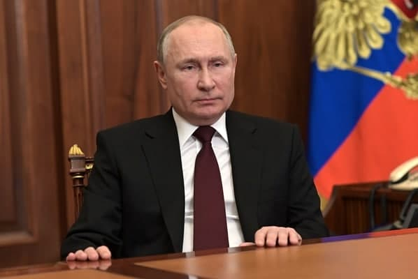   Putin decide realizar "una operación militar especial" para defender Donbass  