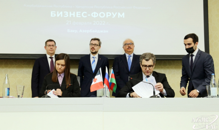 Se firman otros dos acuerdos entre Azerbaiyán y Rusia