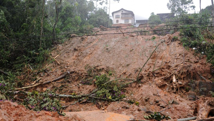 De fortes pluies provoquent au moins 18 morts au Brésil