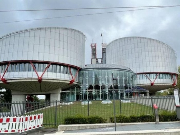 Fransa sanitar pasportu ləğv edir