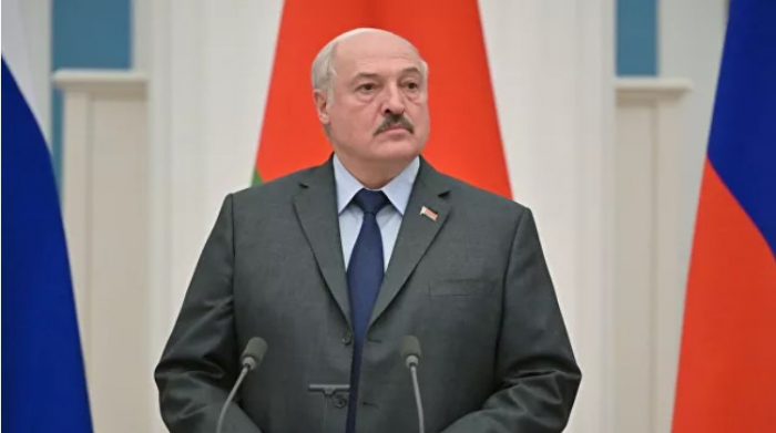   "Qərb Rusiyaya arxadan zərbə vurmağın planını hazırlayıb"-    Lukaşenko      