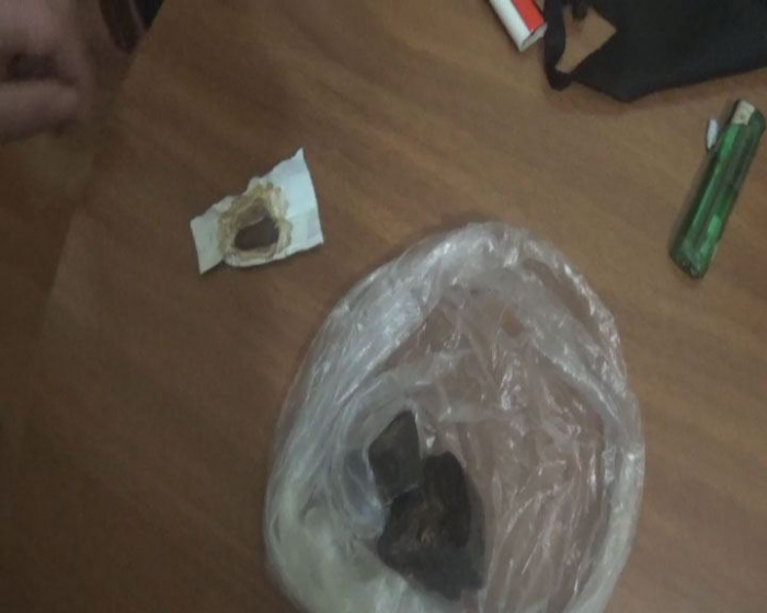 Şəki sakinindən müxtəlif növ narkotik vasitələr götürülüb   

