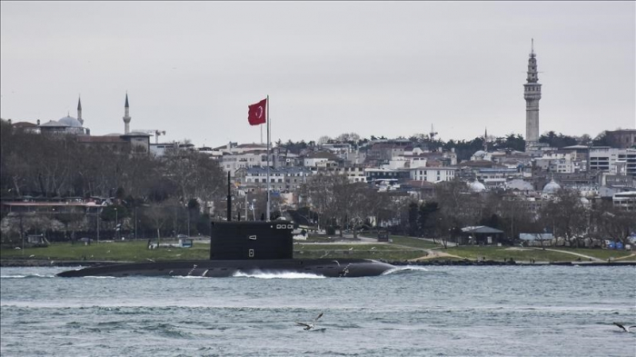 Turquie: un sous-marin russe traverse le détroit du Bosphore