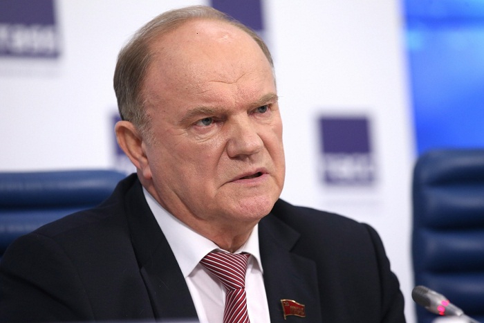  Virusa yoluxmuş Züqanov:  "Özümü yaxşı hiss edirəm"