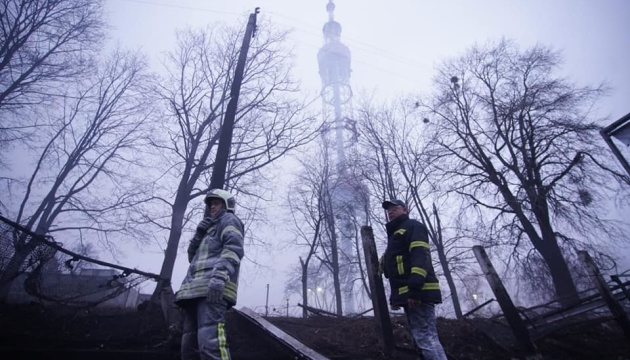  Attack on Kyiv: TV Tower struck by missile as Russia warns residents to flee the capital 