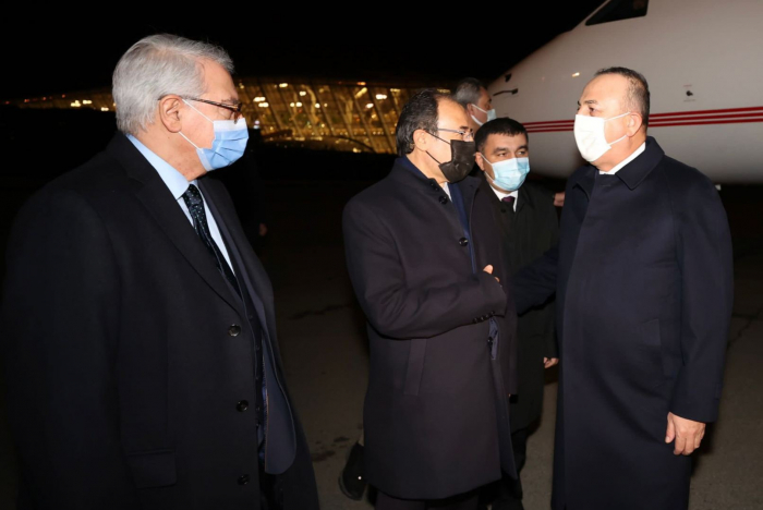   Turkish foreign minister arrives in Azerbaijan   