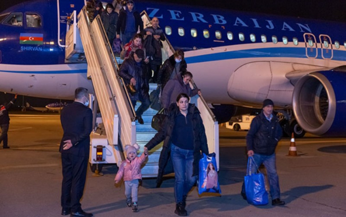  AZAL brings another group of Azerbaijanis from Ukraine 