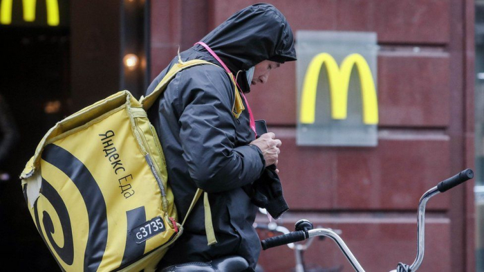 War in Ukraine: McDonald’s, Coca-Cola and Starbucks halt Russian sales