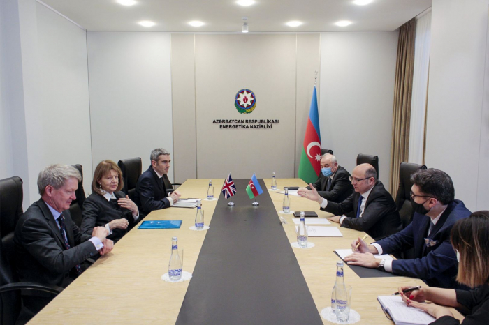 Azerbaijan, UK discuss factors of stability in energy markets