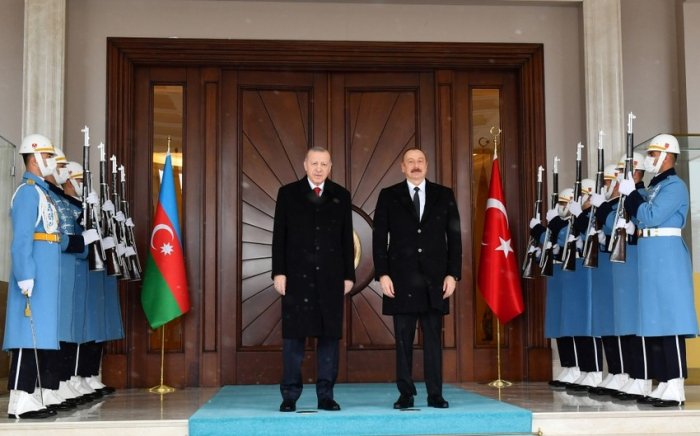    Prezidentlər Avropaya qaz təchizatının artırılması imkanlarını müzakirə edib   