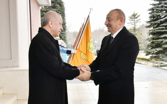   President Ilham Aliyev invites President Recep Tayyip Erdogan to visit Azerbaijan  
 