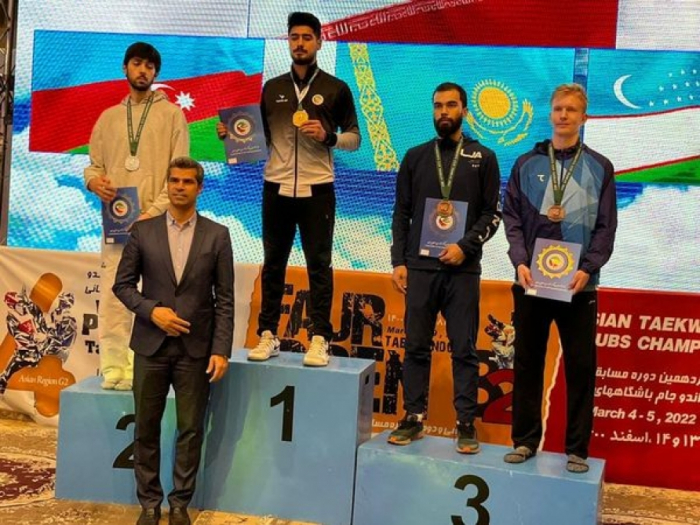 Aserbaidschanische männliche Taekwondo-Kämpfer holen zwei Medaillen