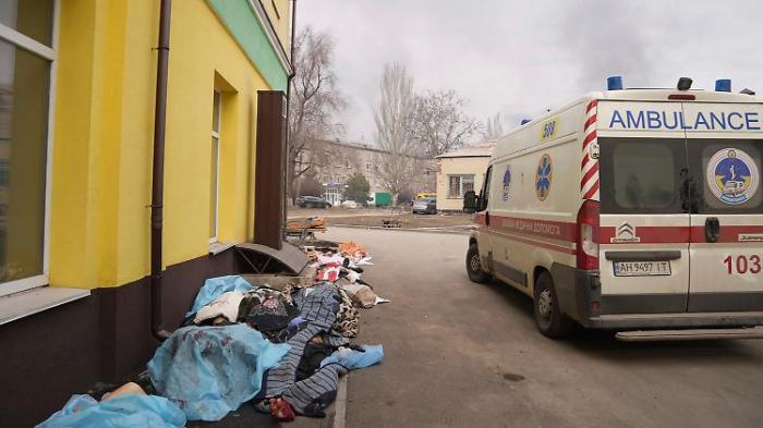 Russische Truppen besetzen Klinik in Mariupol