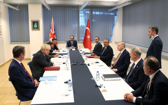    Ərdoğan və Conson Brüsseldə görüşüblər    