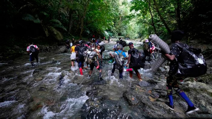 Alertan por el aumento de migrantes venezolanos que utilizan una de las rutas más peligrosas del mundo para huir hacia Centroamérica