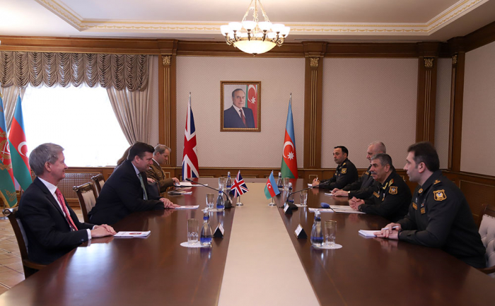   Azerbaijan and UK discuss cooperation in defense field   