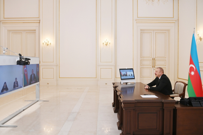  President Ilham Aliyev receives in video format Romanian energy minister 