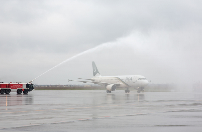   Heydar Aliyev International Airport receives first scheduled flight from Pakistan  