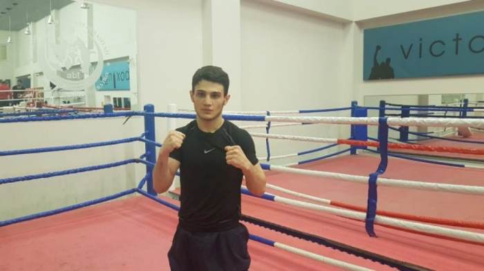 Azerbaijani boxer wins European silver