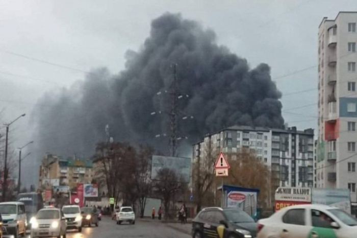 Consulado Honorario: "Otros 500 ciudadanos azerbaiyanos han sido evacuados de Kharkov a la ciudad de Lviv"