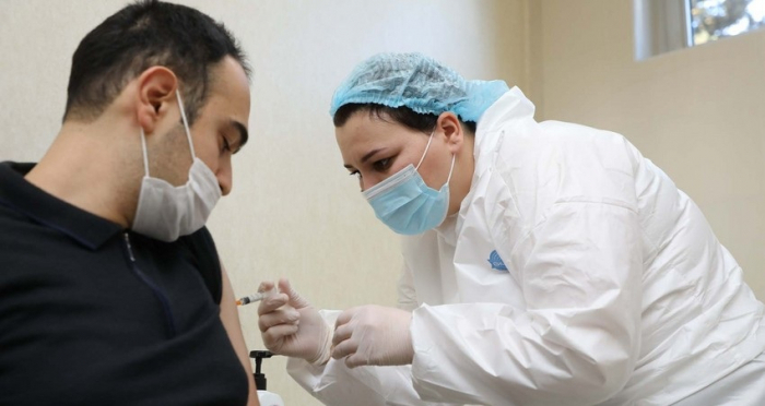  Revelan el número de los vacunados en Azerbaiyán 