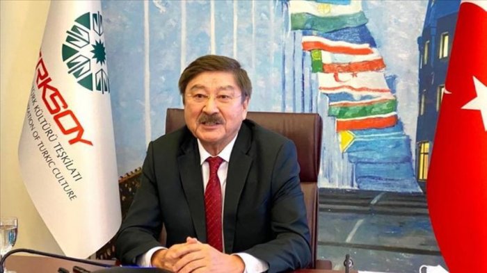    İlham Əliyev TÜRKSOY-un baş katibini təltif etdi     
