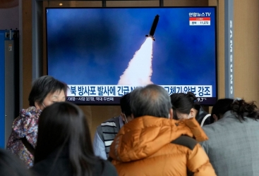 N. Korea fires projectile toward East Sea