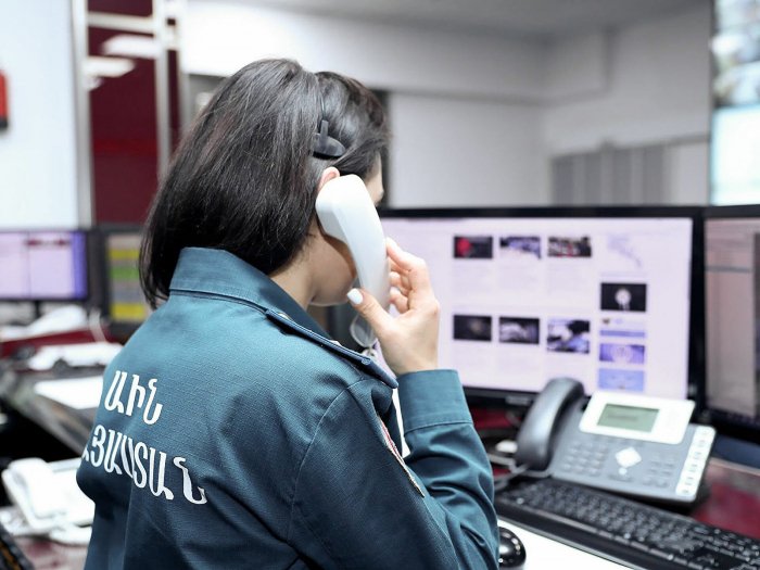    İrəvanda bomba həyəcanı   