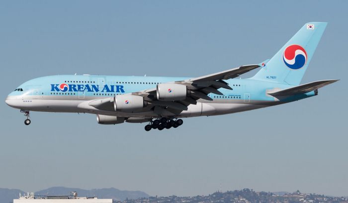    “Korea Air”    Rusiyaya sərnişin və yük reyslərini dayandırıb