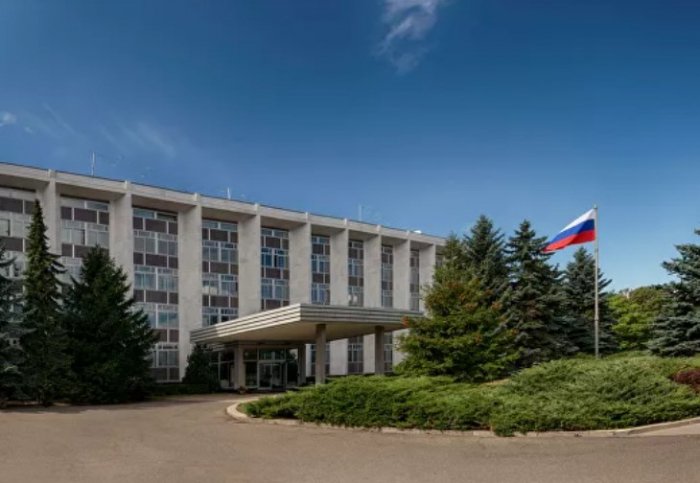 Bolqarıstanda 10 rus diplomatı arzuolunmaz şəxs elan edilib 