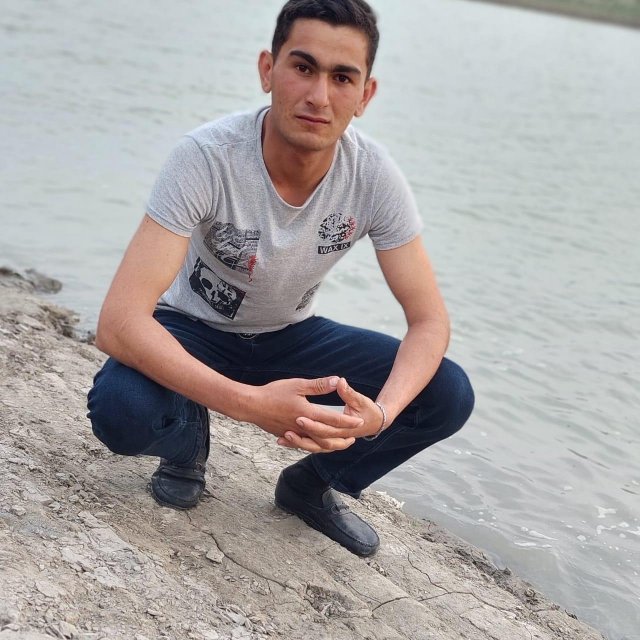    Azərbaycanda 23 yaşlı oğlan sevdiyi qıza görə özünü asdı    