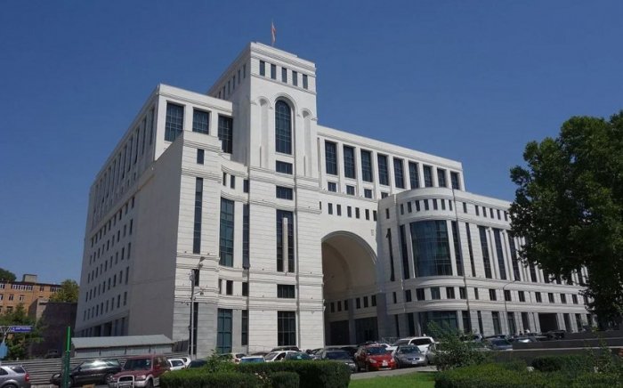       Ermənistan XİN:    "Sülh müqaviləsinin imzalanması hökumətin prioritetidir"   