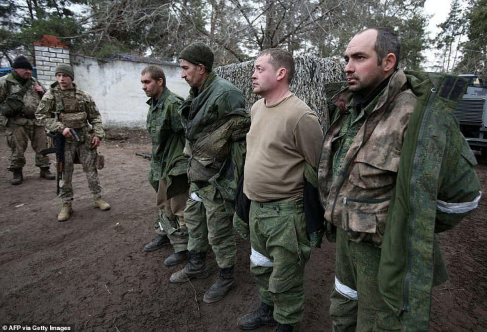 Ukraynada 562 rus hərbçi əsir düşüb-