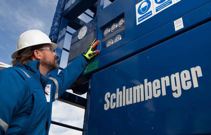   "Schlumberger"    Rusiyaya investisiyaları dayandırdı