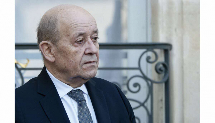  France/Covid:  le ministre des Affaires étrangères Jean-Yves Le Drian testé positif