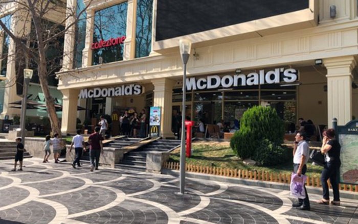    "McDonalds siyasətə qarışmırdı, indi isə etiraz edir"   