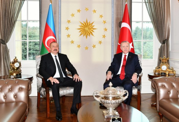    İlham Əliyevlə Ərdoğan arasında görüş keçirilib -    Fotolar + Yenilənib    
   