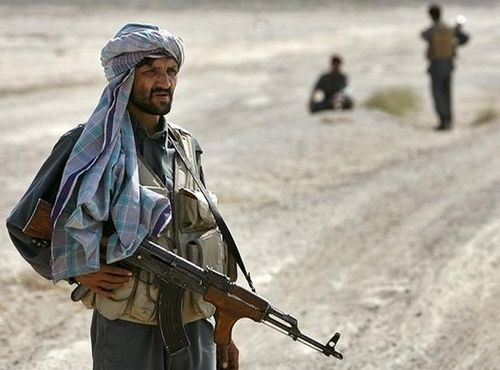 "Taliban" hərbçilərə smartfondan istifadəni qadağan edib 
