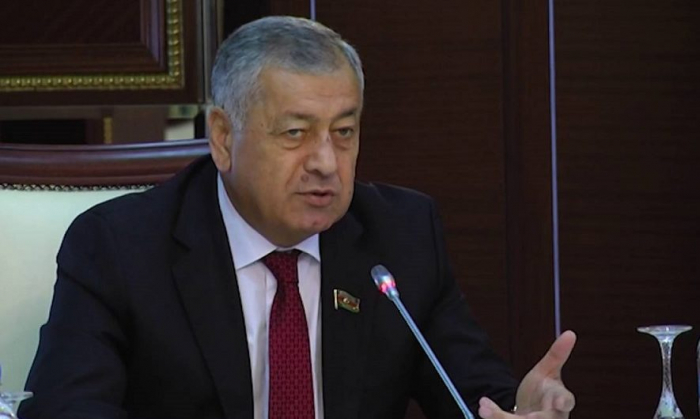    Deputat Bakı-Quba yolu ilə bağlı Baş nazirə müraciət etdi      
