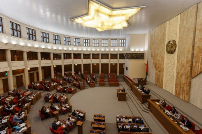    "Qərb siyasətçiləri insanlığın bütün sərhədlərini aşıblar"-    Belarus parlamenti      