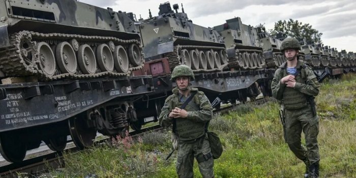    Ukrayna Azov dənizinə çıxışı itirdi   