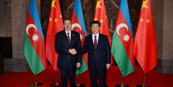   Presidentes de Azerbaiyán y China intercambian cartas con motivo del 30 aniversario de relaciones diplomáticas  