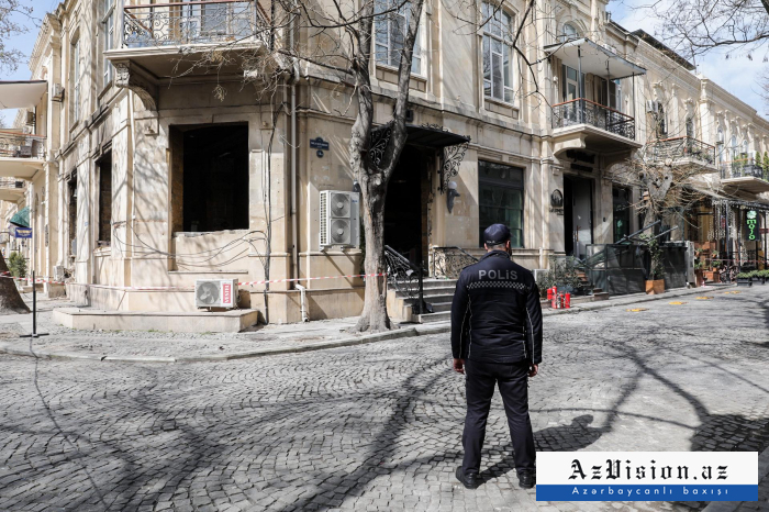   13 Autos infolge der Explosion eines Nachtclubs in Baku beschädigt  